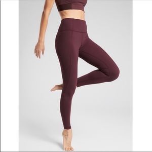 Athleta Stash Tights Leggings